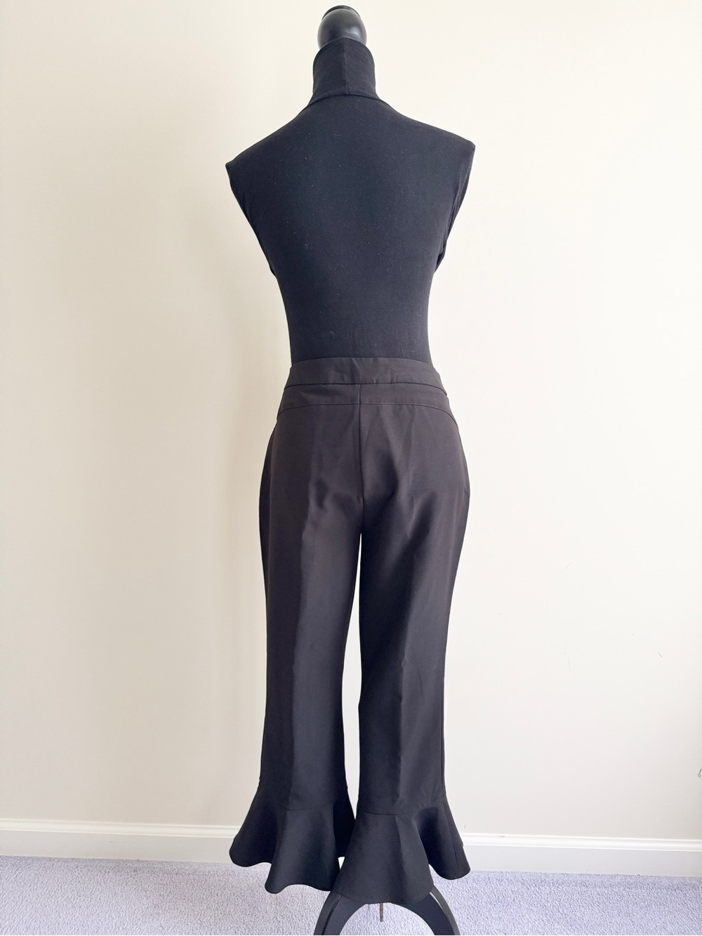 Vintage Cynthia Rowley Ruffle Flare Bottom Pants Black Size 6 career classic - Picture 2 of 7